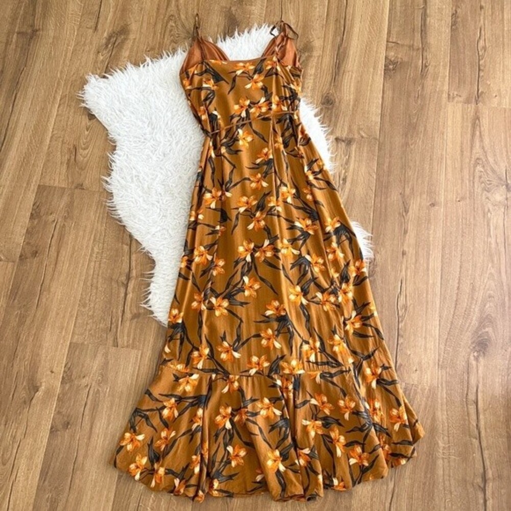 L*Space Wendy Wrap Dress in Love Song Floral Pattern | Size M - Picture 3 of 9